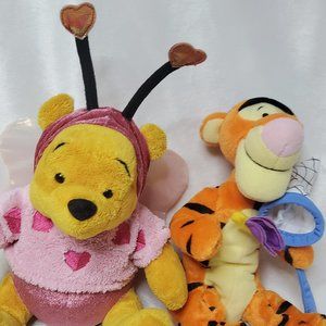 Disney 6" Winnie the Pooh Love Bug & 7" Beanie Tigger with Butterfly Net